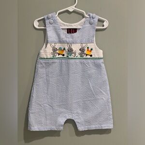 LIL CACTUS LT BLUE SEERSUCKER STRIPED‎ SMOCKED SHORTALL Size 6-12 Months